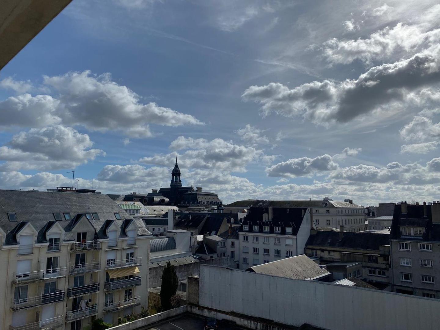 Ferienwohnung Lumineux T2 Situe Dans L'Hyper Centre De Tours Exterior foto